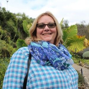 Meet your Posher, Marianne